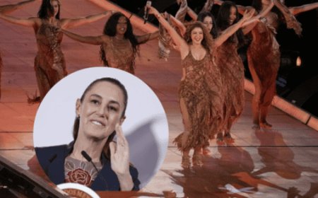 Sheinbaum disfrutó el concierto de Shakira desde Palacio Nacional, oculta tras una ventana