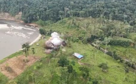 Operación binacional destruye campamento de disidencias en frontera colombo-ecuatoriana