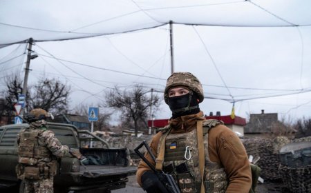 Ucrania recupera territorio en el sur mientras Rusia intensifica su ofensiva aérea