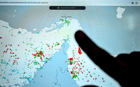Pakistán escolta petroleros en el estrecho de Ormuz ante amenazas iraníes