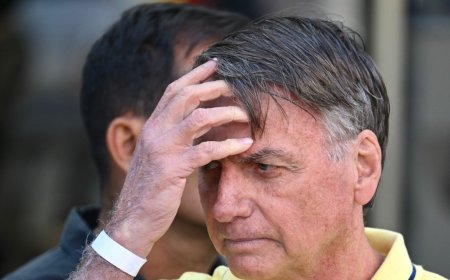 La salud de Bolsonaro mejora tras neumonía, pero persisten secuelas del atentado de 2018
