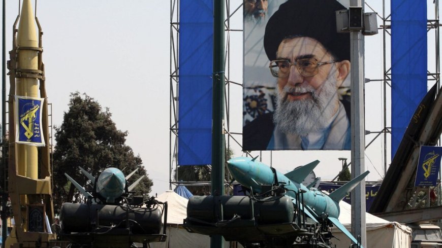 La muerte de Jamenei en un ataque conjunto desata una crisis regional sin precedentes