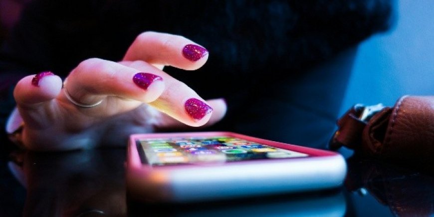 La desconexión digital: un derecho laboral que busca límites en la era tecnológica