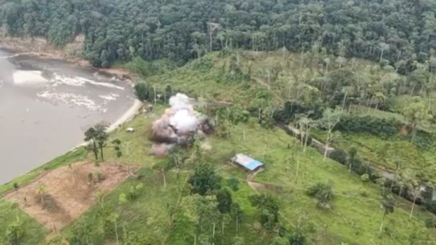 Operación binacional destruye campamento de disidencias en frontera colombo-ecuatoriana