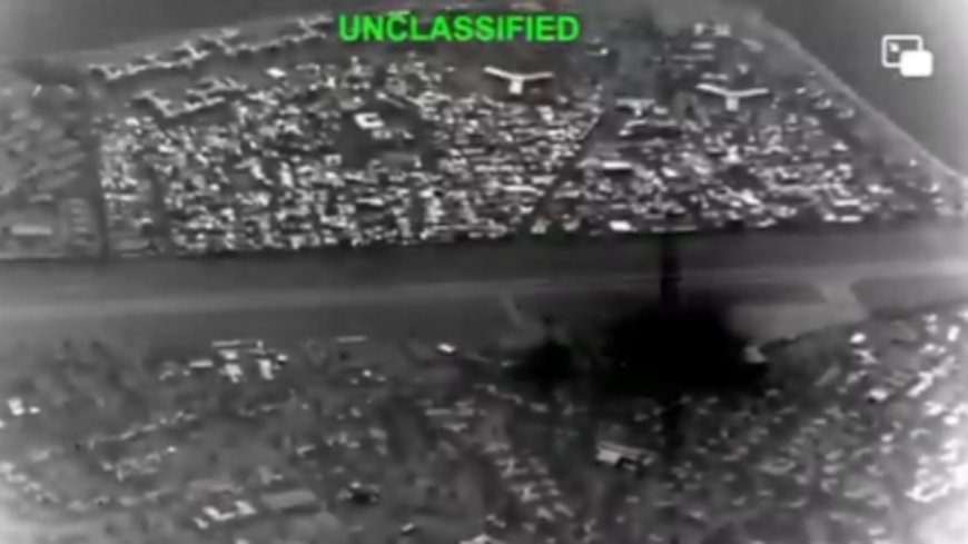 Trump exhibe imágenes de bombardeo a isla iraní y afirma haber contenido la respuesta