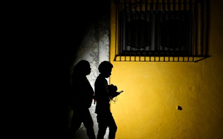 Crisis Sanitaria en Cuba: El Impacto del Bloqueo Petrolero de EE. UU.