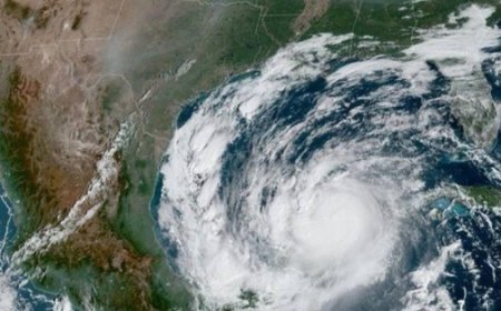 Preparativos urgentes ante la intensa temporada de huracanes en México 2026