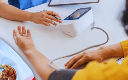 Desafíos del Sistema de Salud en América Latina: Más Allá de la Afiliación