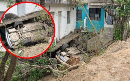 Automóvil vuelca en una barranca y cae dentro de una casa en Tamaulipas: el conductor salió ileso|