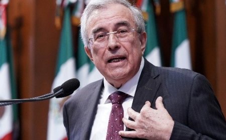 Rubén Rocha Moya defiende su inocencia y rehúsa separarse del cargo en Sinaloa
