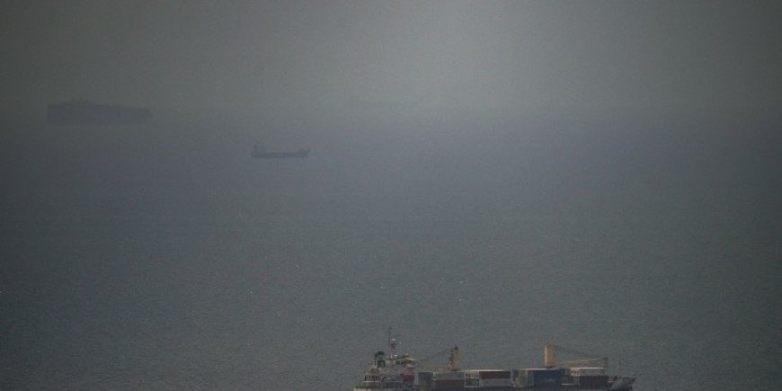 Estados Unidos desmiente evasión de su bloqueo en Ormuz; presume blindaje