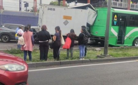 Accidente en CDMX: Choque entre transporte público y camionetas deja 9 heridos