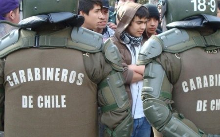 Escalofriante pelea masiva en escuela de Chile revela crisis de violencia escolar