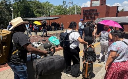 CNTE toma el Aeropuerto de Oaxaca: exigen diálogo a Segob