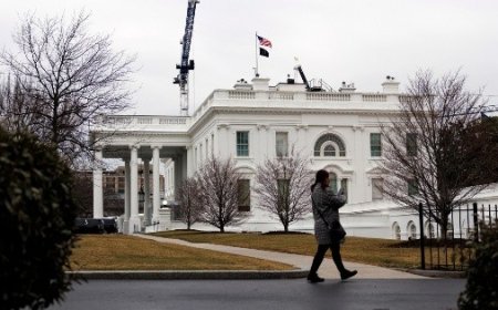 Trump concluye reunión sobre Irán en la Casa Blanca sin alcanzar una decisión final