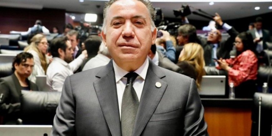 Enrique Inzunza, reaparece en redes; ¿el senador pedirá licencia o no a su cargo?