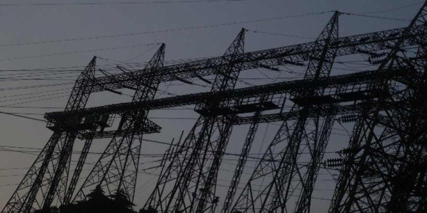 Apagones en Mérida: La tormenta perfecta de calor y desabasto eléctrico