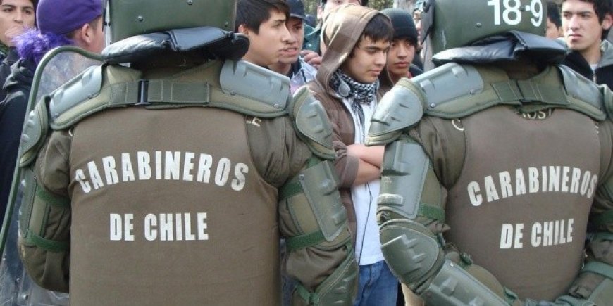 Escalofriante pelea masiva en escuela de Chile revela crisis de violencia escolar