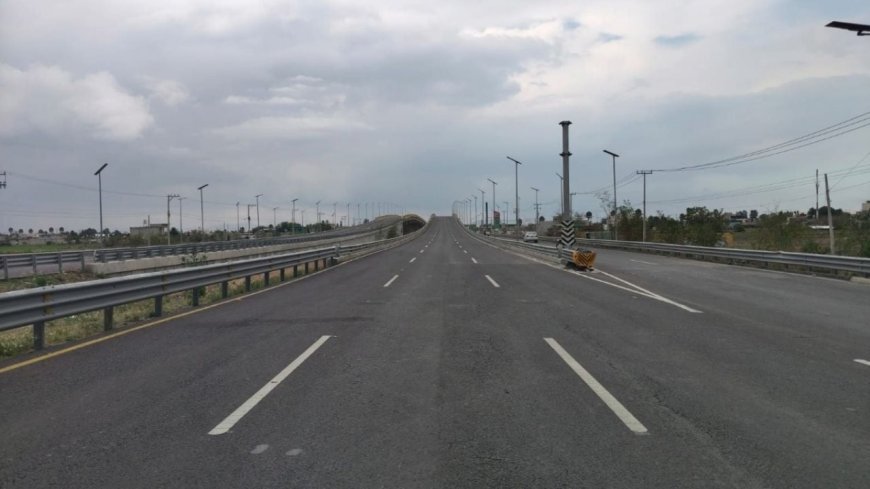 Ejidatarios de Tonanitla mantienen bloqueo en carretera al AIFA tras reabrir vías secundarias