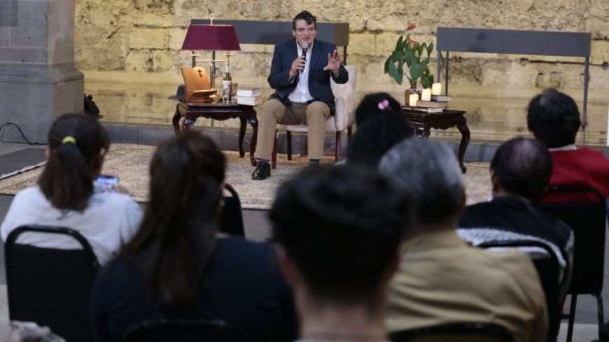 Francisco Hernández: El Teatro como Motor de Cambio Social en México