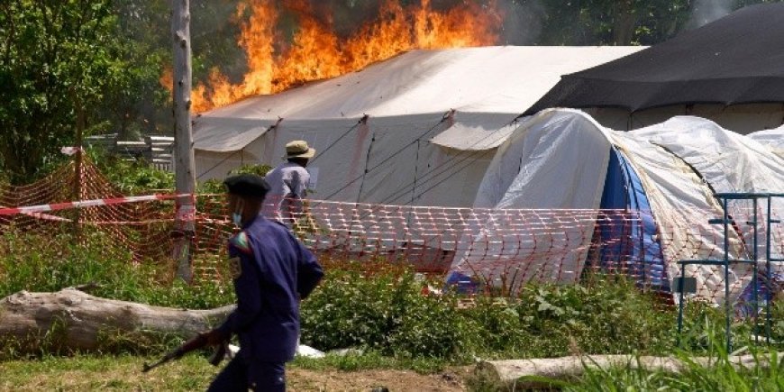 Desesperación en el Congo: Incendian centro de salud durante brote de ébola