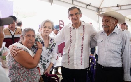 Américo y María de Villarreal llevan apoyos y servicios gratuitos a las familias de Antiguo Morelos