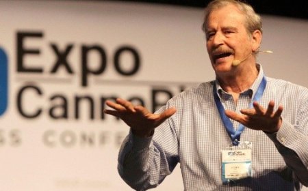 Vicente Fox EXPLOTA contra programas del Bienestar: "Nuestro dinero se está yendo al caño"