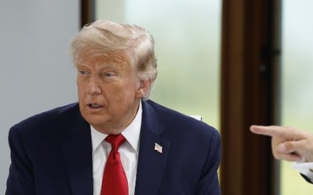 Trump dice que acuerdo con Irán no es definitivo y amenaza con más bombardeos