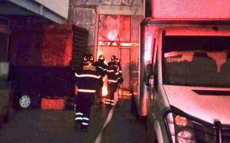 Incendio consume bodega cerca del Mercado de Jamaica en CDMX: los VIDEOS virales