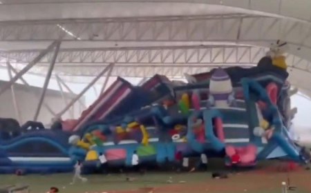 Fuertes ráfagas de viento levantan inflable con niños; dejan varios lesionados (VIDEO)