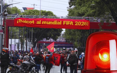 Blindan el Estadio Ciudad de México por marchas de la CNTE